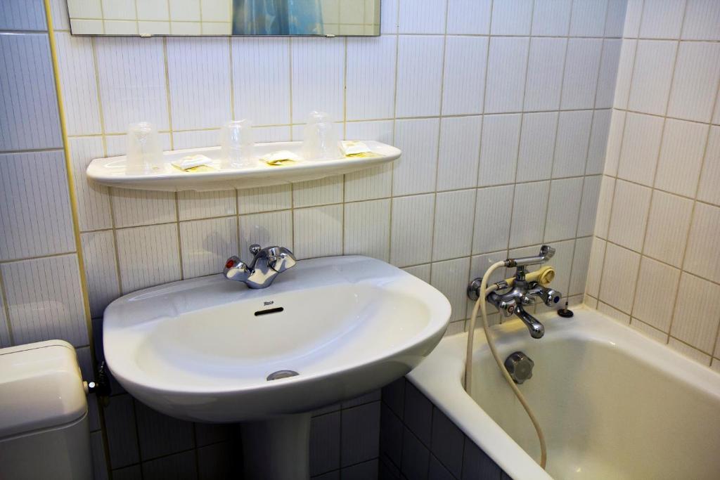 Hotel Hotel Croix Des Nordistes Lourdes
